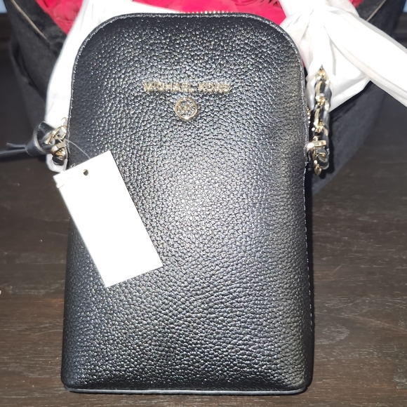Michael Kors Black Jet Set Charm Crossbody Bag - Picture 1 of 5